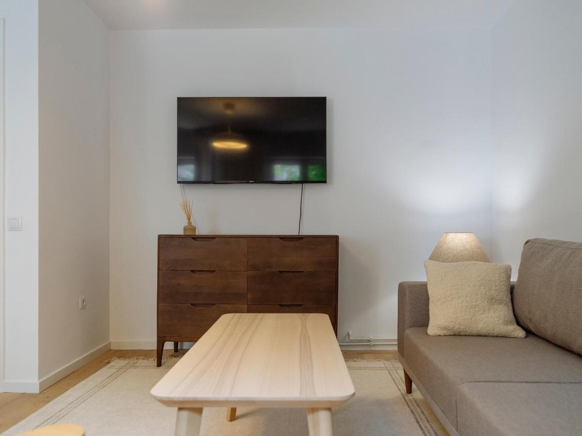 Cozy Central Apartment Near The Forest Braşov Exterior foto